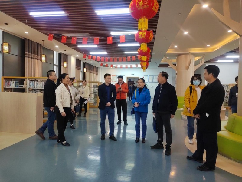 鹿寨县图书馆